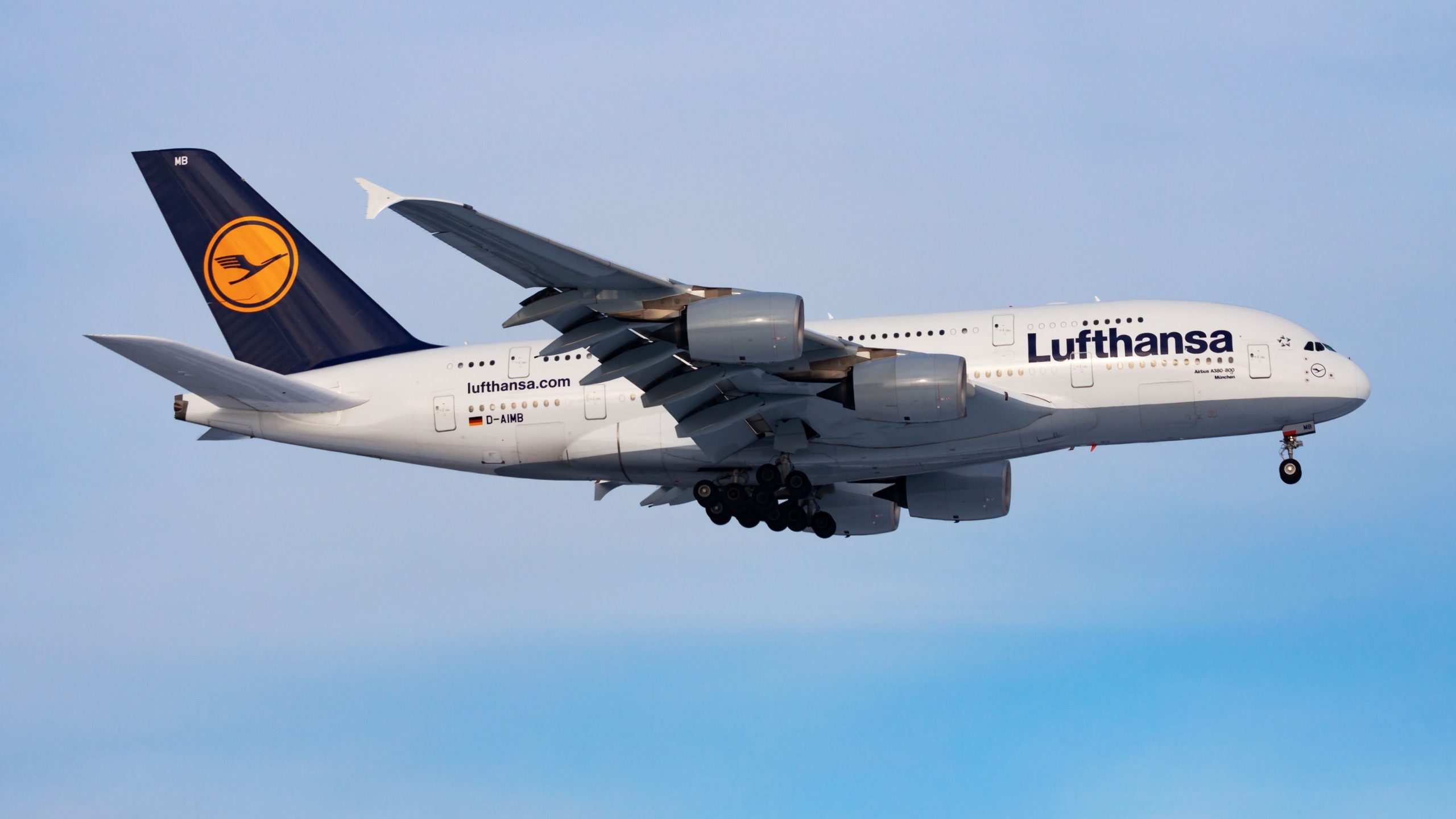 Lufthansa ลบ Airbus A380 ที่ 6 ออกจากการจัดเก็บใน Teruel ด้วยการวางตำแหน่งเที่ยวบินไปยังแฟรงค์เฟิร์ต