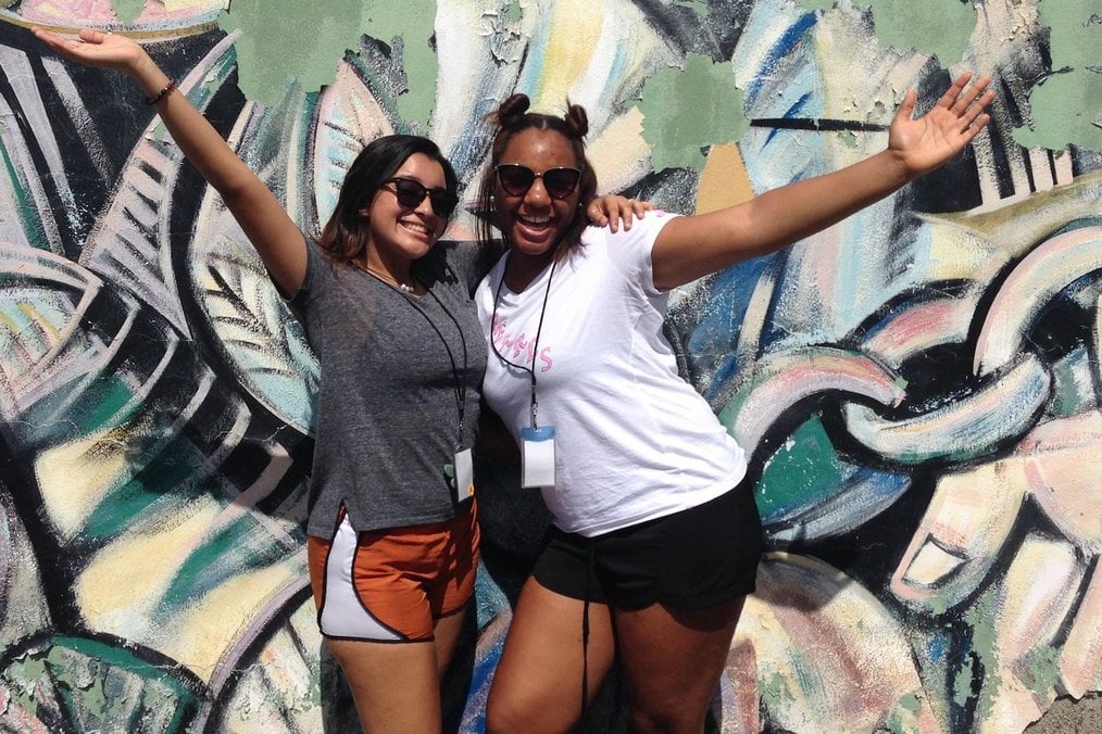 ศึกษาทุนการศึกษาในต่างประเทศสำหรับนักเรียน BIPOC ในปี 2568