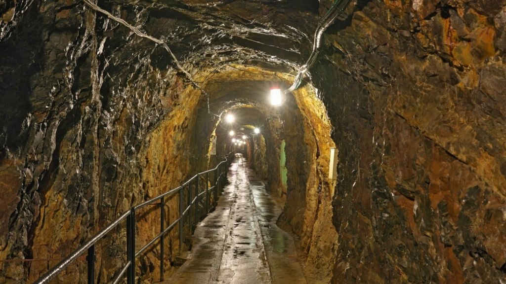 [เว็บไซต์ประวัติศาสตร์: เหมือง Osarizawa] สถานที่ท่องเที่ยวอัญมณีที่ซ่อนอยู่ใน Akita เหมืองทองคำที่มีประวัติศาสตร์ 1,300 ปี