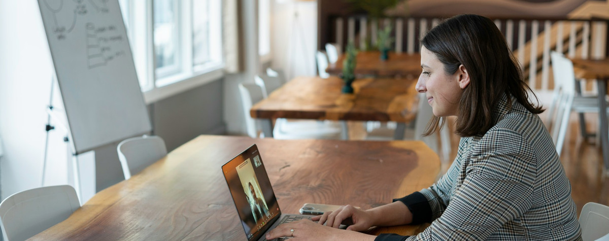 Làm thế nào để chuẩn bị bản thân và vị trí của bạn cho một cuộc phỏng vấn công việc từ xa