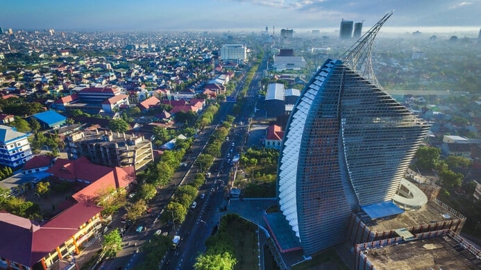 ใจกลางเมือง Sulawesi ของเมืองอินโดนีเซียตะวันออก! 3 จุดท่องเที่ยวที่แนะนำใน Makassar
